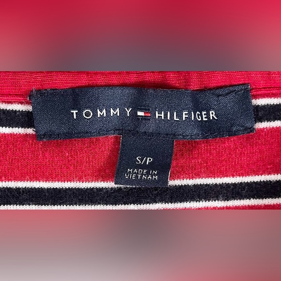 Two red Tommy Hilfiger shirts long sleeve and short sleeve - Picture 2 of 4